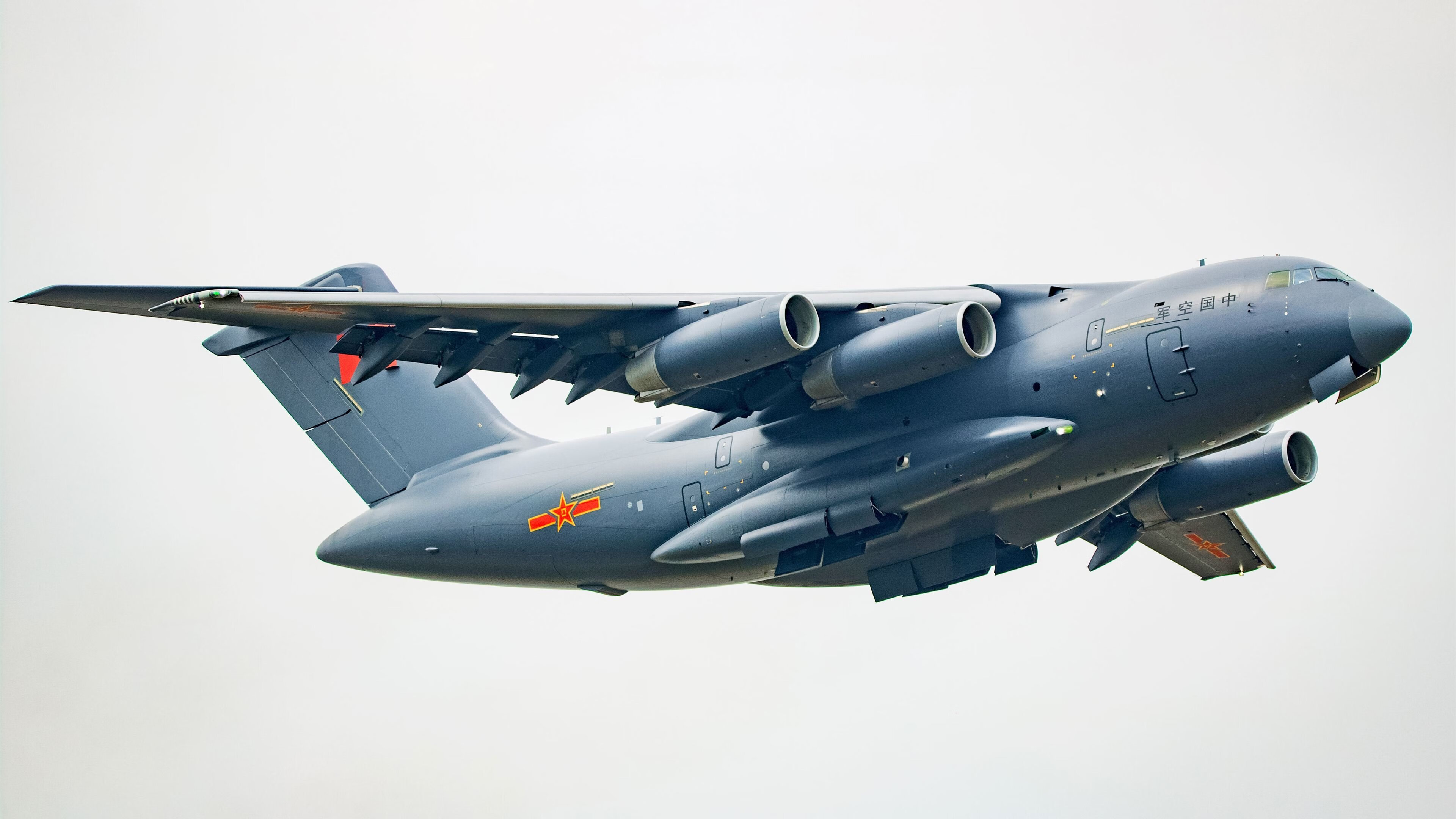 体育新闻中心赛场外的故事,体育新闻赛事报道标题大全