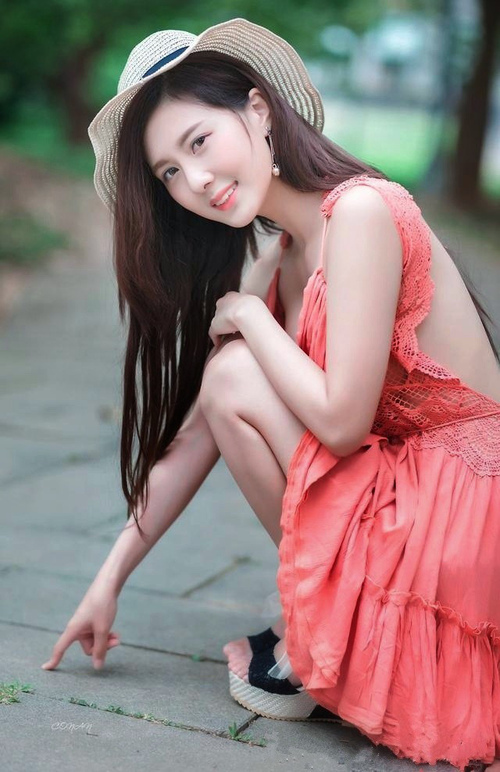 开云app-张伟丽复出战引全网关注期待，张伟丽专访视频