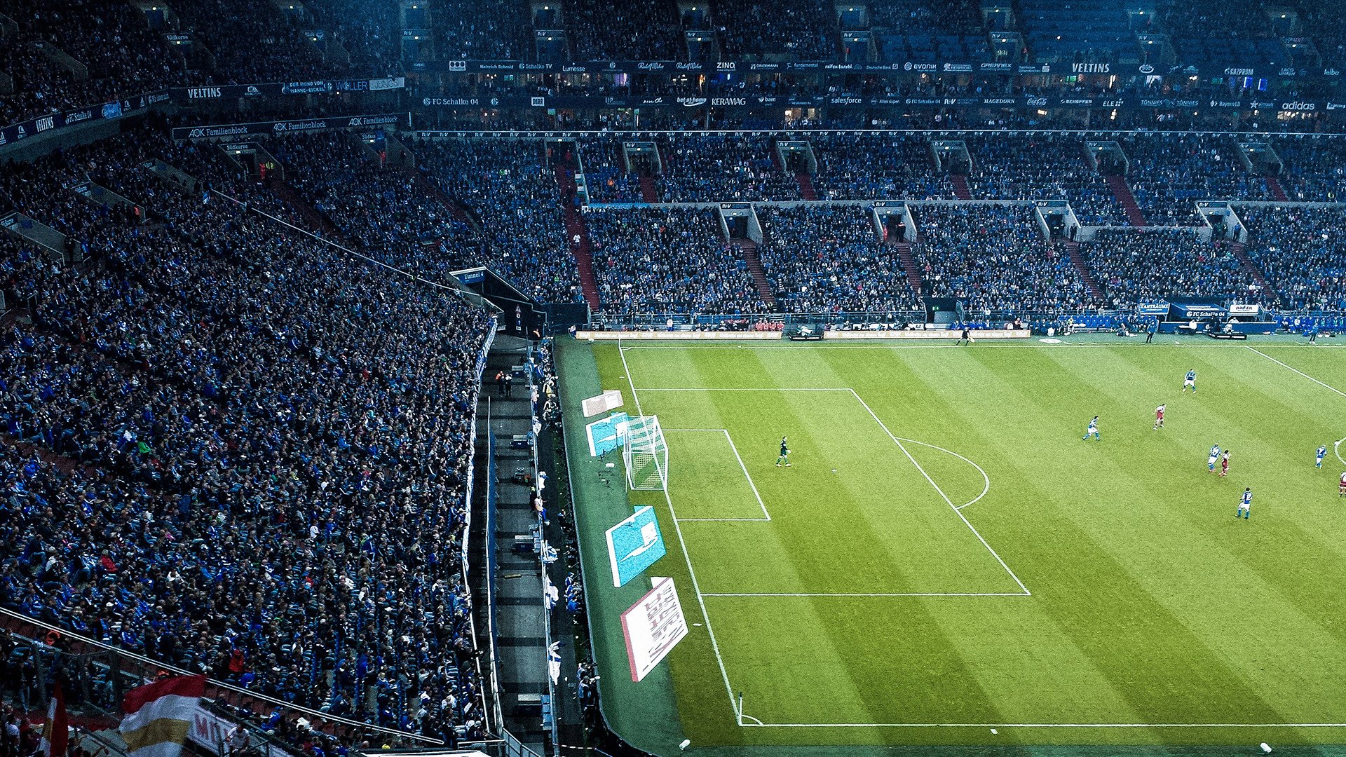 简:全黑队最具威胁的边锋之一,强大个人能力助力进攻,mf简黑